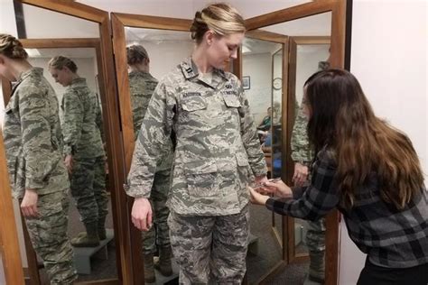 Air Force Ditches Medical Waiver For Some Pregnant Airmen Who Want To