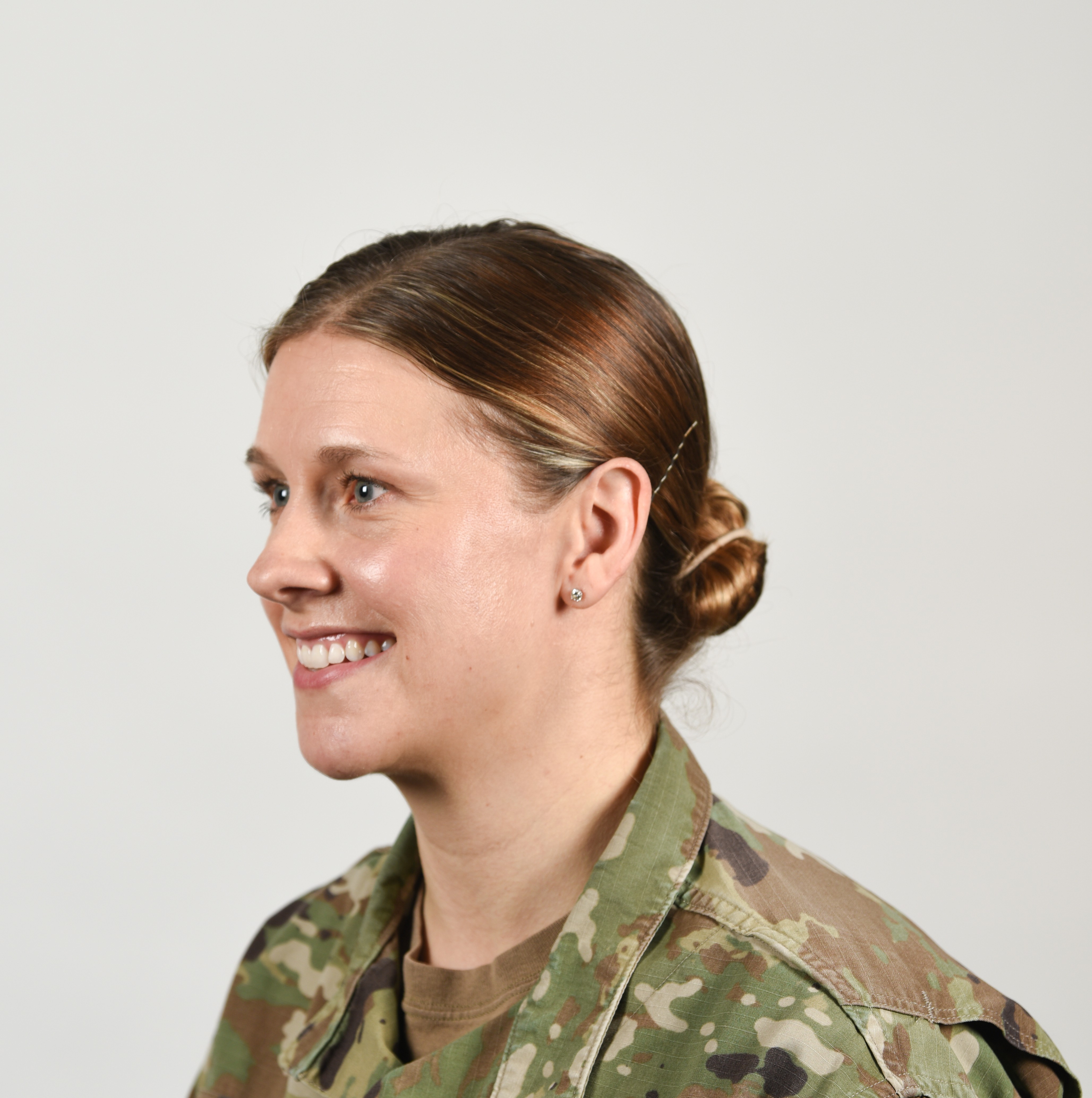 Army Grooming Appearance And Uniform Standards