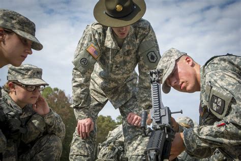 Army Taking Hard Look At Returning Drill Sergeants To Ait