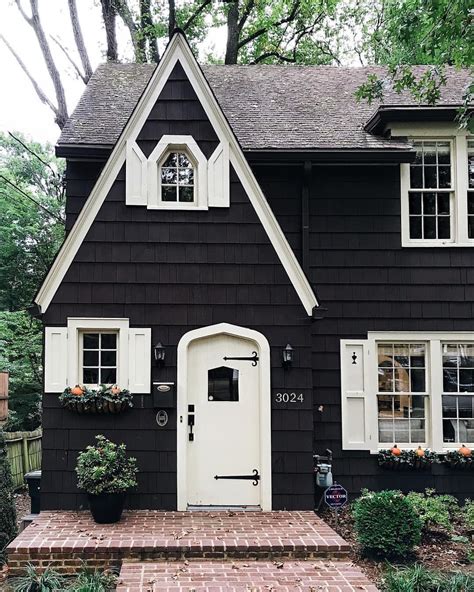 Black House With White Trim