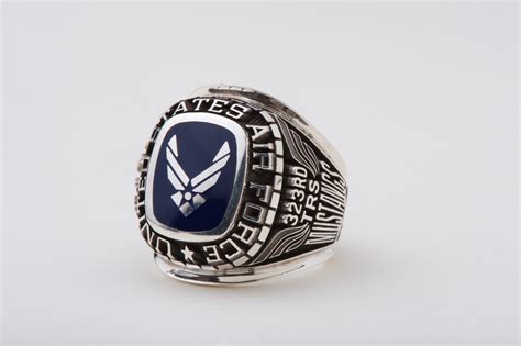 Bmt Men S Graduation Ring