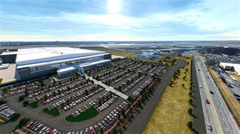 Boeing Bets On Future Projects By Investing Early In Facility Expansion