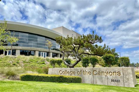 College Of The Canyons