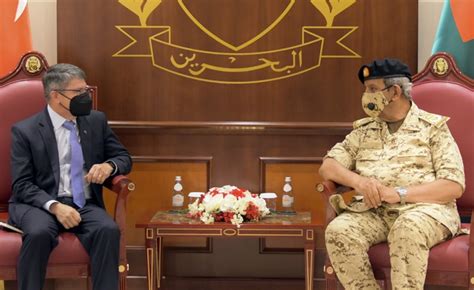 Commander In Chief Receives Former Us Fifth Fleet Commander