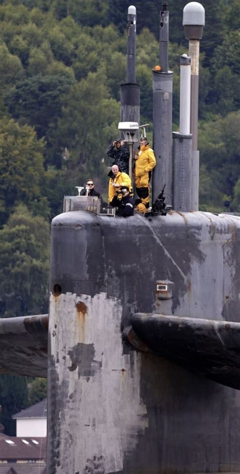 Dana On Twitter The Ohio Class Nuclear Submarine Uss Tennessee Left