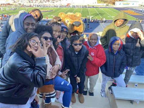 Deer Park Middle Magnet School On Twitter Dpmms Enjoying The Msu Vs