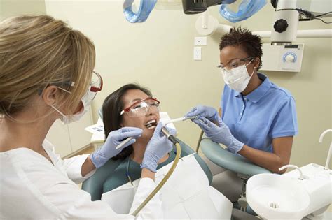 Dental Assistant Job