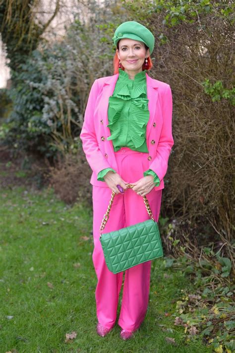 Design Your Ultimate Pink And Green Style Guide Now