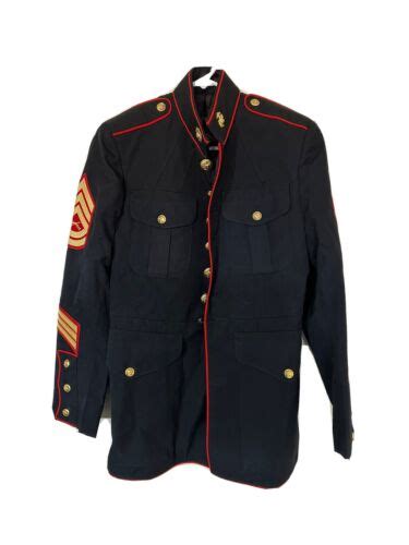 Dress Blue Alpha Coat Usmc With Gysgt Chevr