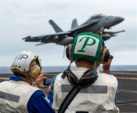 Dvids Images Uss Ronald Reagan Cvn 76 Conducts Flight Operations