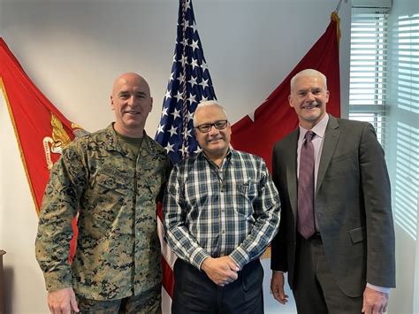 Dvids News Manpower And Reserve Affairs Recognizes Key Civilian Marine