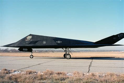 F 117 Nighthawk Stealth Fighter Profile