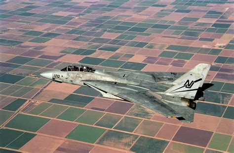 F 14 Tomcat Price