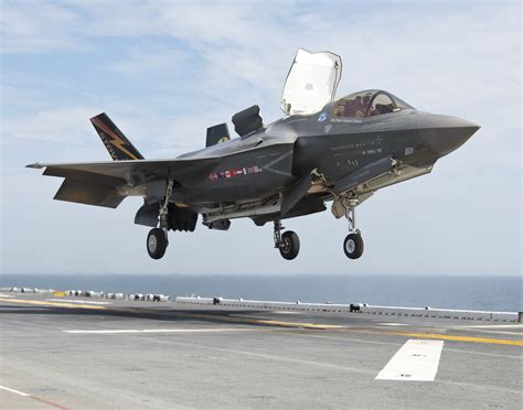 F 35 Fighter Pics