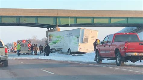 Fatal Crash On Interstate 29 Involved Avera Mckennan Truck And Employee