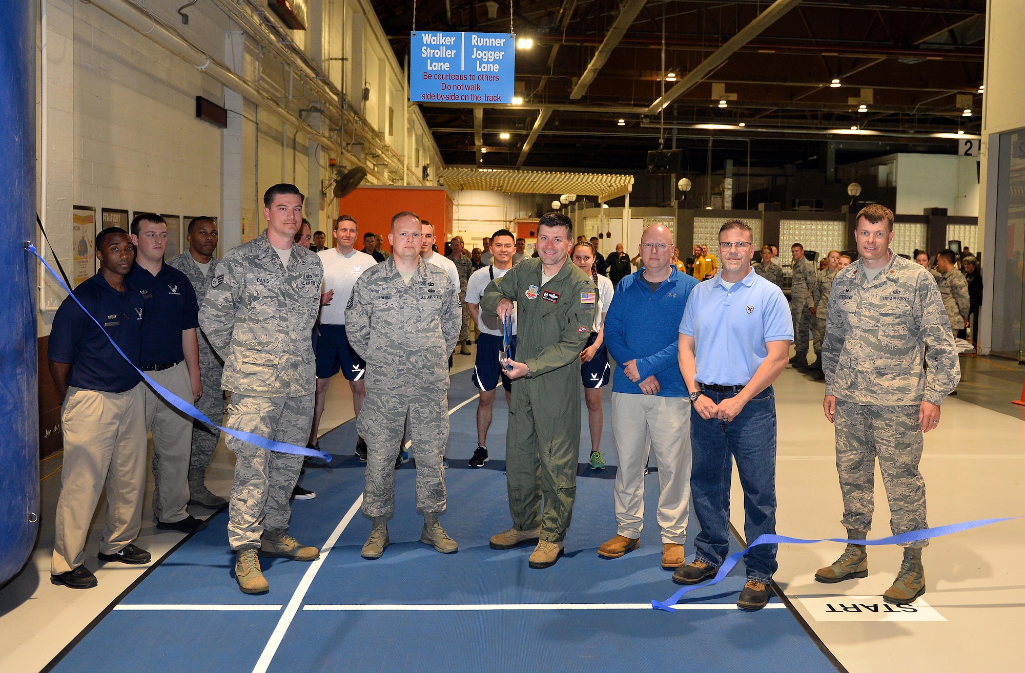 Field House Track Opens Earlier Than Scheduled Amp Gt Offutt Air Force Base Amp Gt Article Display