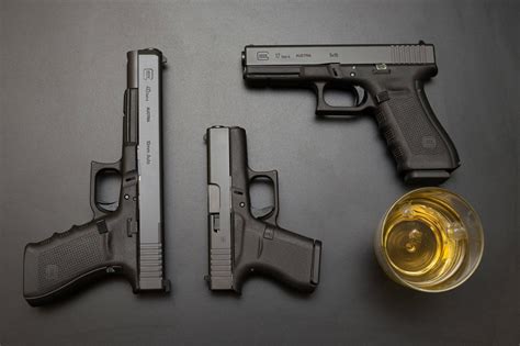 Glock 40 17 43 Size Comparison R Firearms