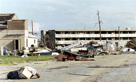 Homestead Arb And Hurricane Andrew A Look Back A Look Forward Amp Gt Homestead Air Reserve Base