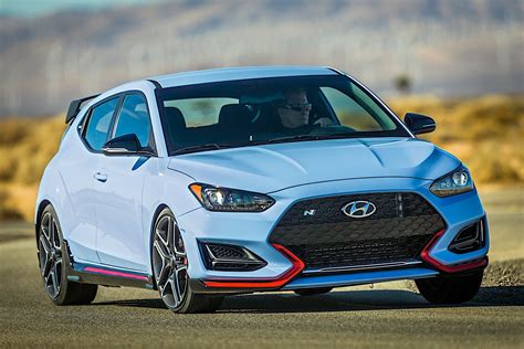 Hyundai Veloster N Specs Amp Photos 2018 2019 2020 2021 2022 2023 2024 Autoevolution