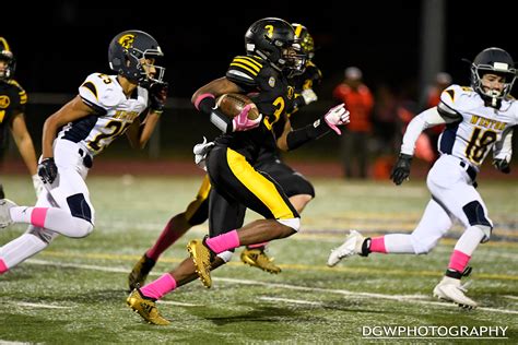 Jonathan Law Vs Weston High High School Football I Dgwphotography