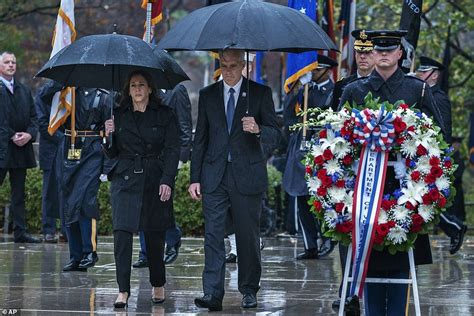 Kamala Harris And Jill Biden Pay Tribute To Veterans At Arlington National Cemetery Daily Mail