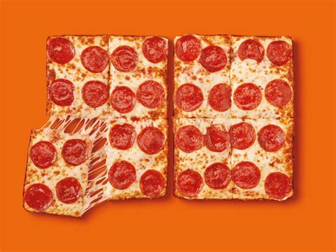 Little Caesars Offers Disappointed Pizza Lovers 5 99 Detroit Style Deep Dish Pizza Deal Chew Boom