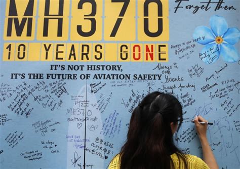 Malaysia Airlines Mh370 One Year Anniversary Of Disappearance 10