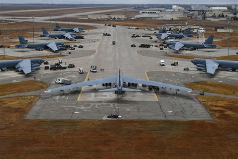 Minot Afb