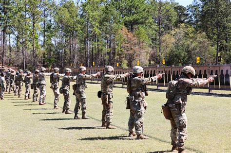 National Guard Excels In U S Army Small Arms Championship Air