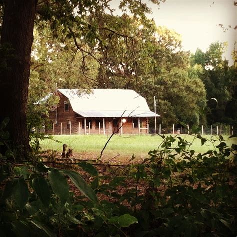 One Of My Favorite Cabins Sulphur Springs Texas Log Home Living