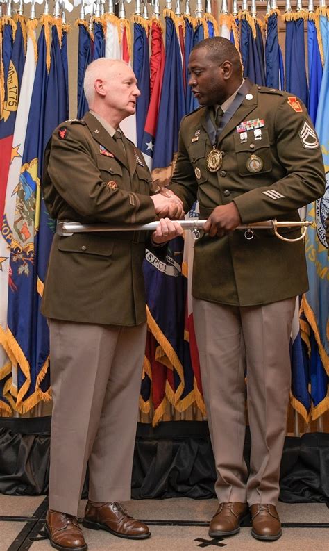 Pa Army National Guard Recruiter Wins National Level Award