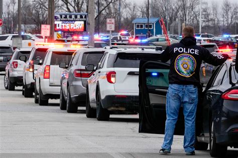 Perry High School Suspect Is Dead At Least 1 Dead In Shooting At Iowa