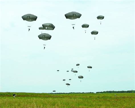 Sergeant Airborne Unsung Hero Of The Sky Article The United States