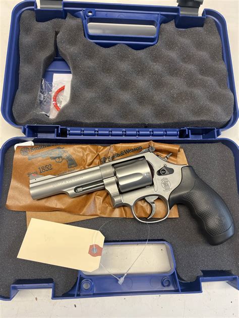 Smith And Wesson Model 69 44 Mag Gun Runners