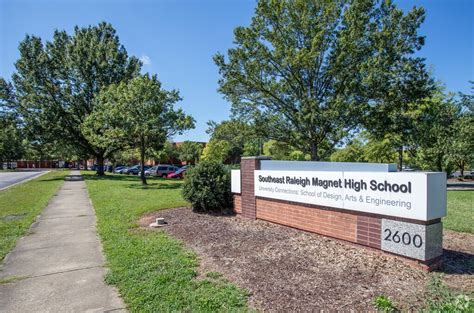 Southeast Raleigh Magnet High School Rankings Reviews Homes Com