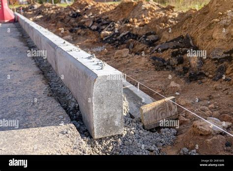 String Line Level Guide Hi Res Stock Photography And Images Alamy