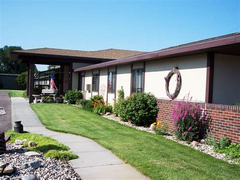 Sunrise Apartments In Yankton Sd Mills Property Managementmills Property