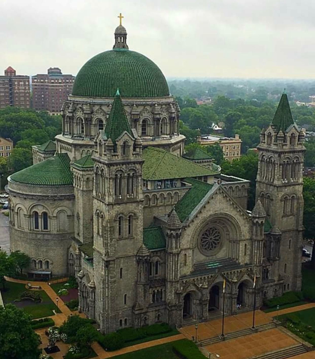 The Beautiful Cathedral Basilica Of St Louis Where I Was Lucky Enough