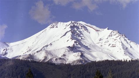 The Legends Of Mount Shasta Explained Pictellme