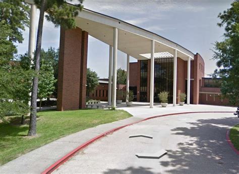 The Top 25 Houston High Schools That Send The Most Students To Ivy