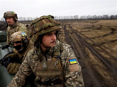 Ukrainian Soldiers On The Front Line In Eastern Ukraine Currently A War Zone Endsville Roll