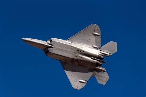 Underside View Of A Usaf Lockheed F 22 Raptor 2560X1707 Warplaneporn