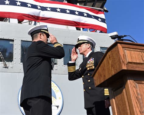 Us 7Th Fleet Flagship Changes Command Amp Gt Commander U S 7Th Fleet Amp Gt Display