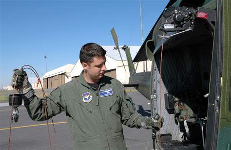 Us Air Force Flight Engineer Hi Res Stock Photography And Images Alamy