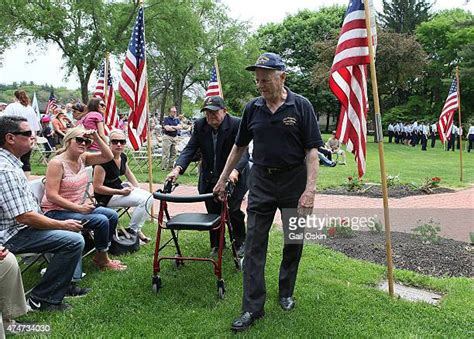 Verterans Day Photos And Premium High Res Pictures Getty Images