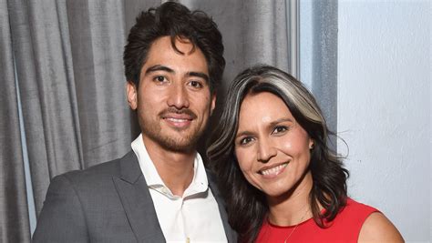 Who Is Abraham Williams Tulsi Gabbard S Husband Starsgab