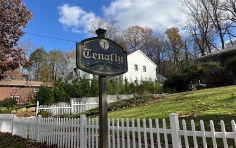 Your Guide To Tenafly Nj Courtesy Of The North Jersey Group