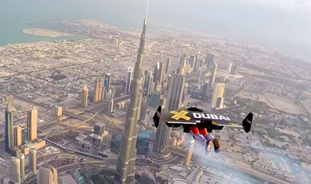 Yves Rossy Jetpacks Into The Sky To Fly Beside A B17 Bomber The Verge